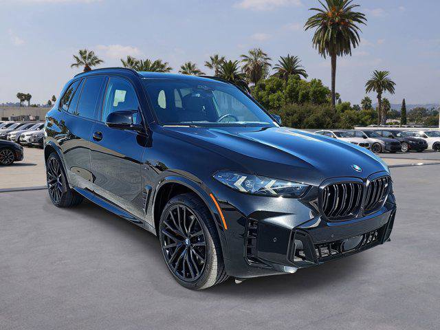 Used 2025 BMW X5 M60i image 3