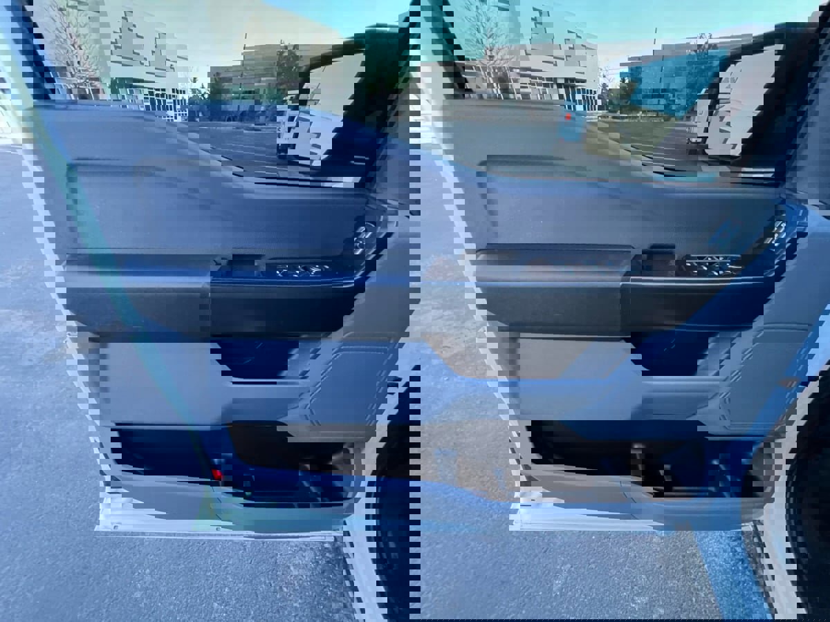 Used 2022 Ford F150 XL w/ Trailer Tow Package image 19