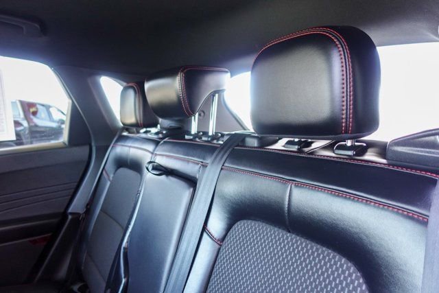 Used 2023 Ford Escape ST-Line image 24