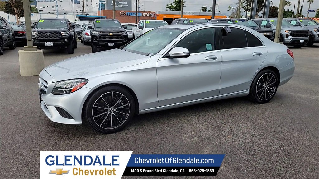 Used 2021 Mercedes-Benz C 300 Sedan w/ Premium Package image 4