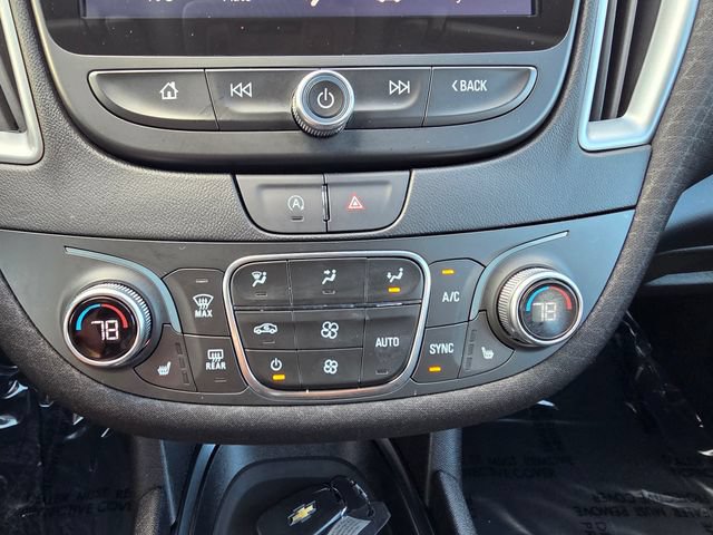 Used 2025 Chevrolet Malibu LT FWD image 14
