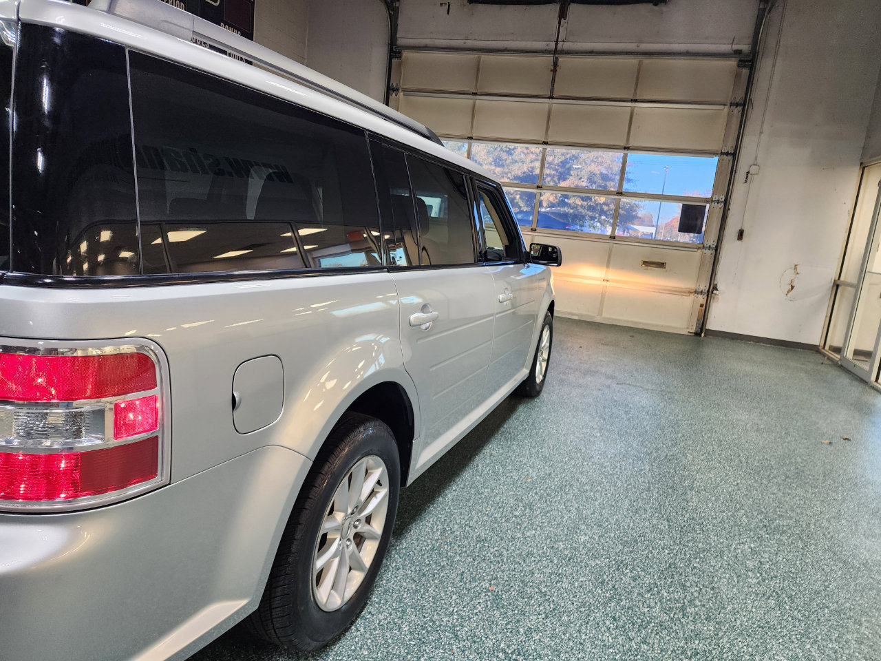 Used 2019 Ford Flex SE image 7