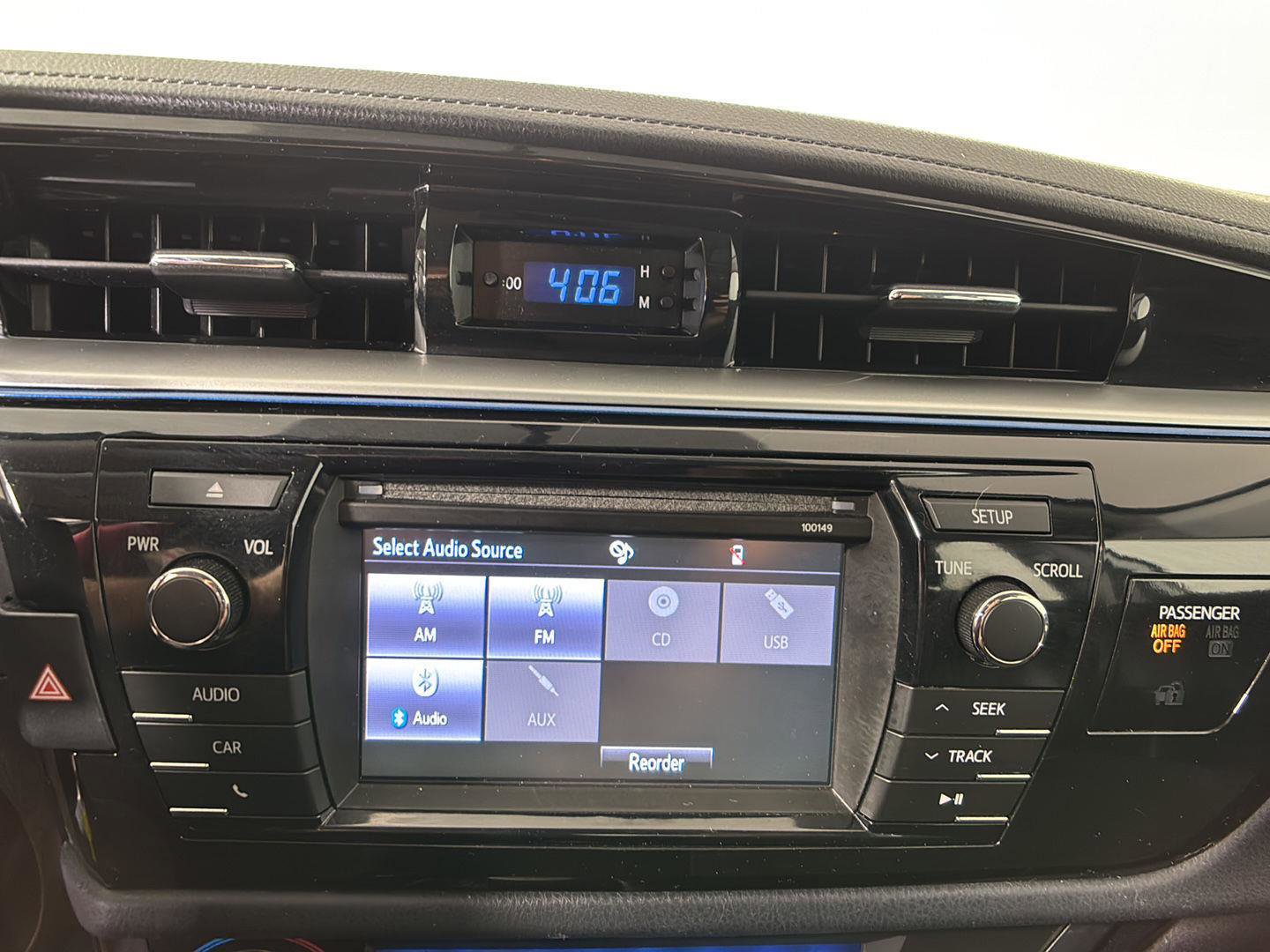 Used 2015 Toyota Corolla S FWD image 31