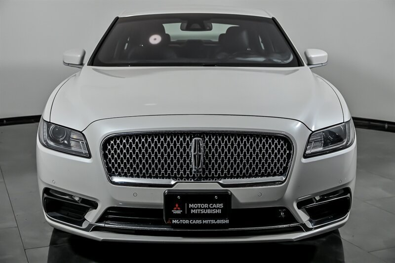 Used 2018 Lincoln Continental Reserve FWD image 4