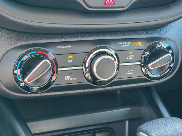 Used 2024 Kia Soul LX w/ Option Group 015 FWD image 30