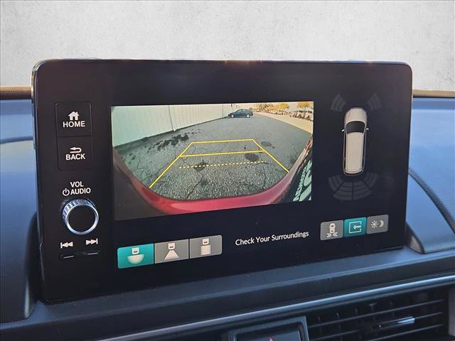 Used 2024 Honda Pilot Touring image 14