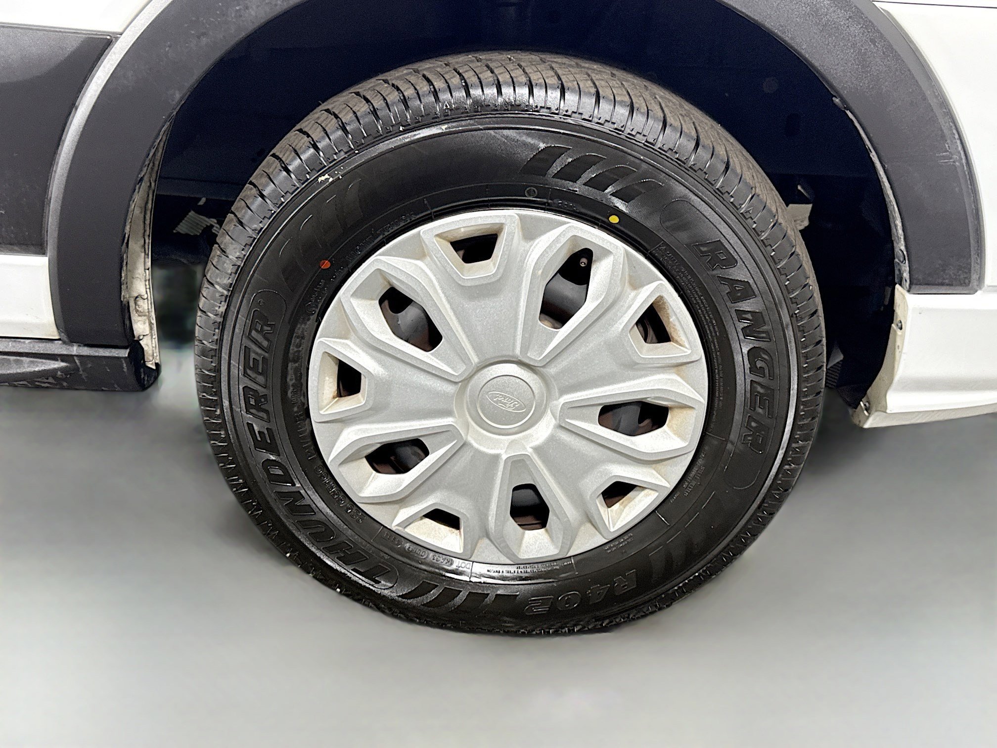 Used 2023 Ford Transit 350 XLT image 30