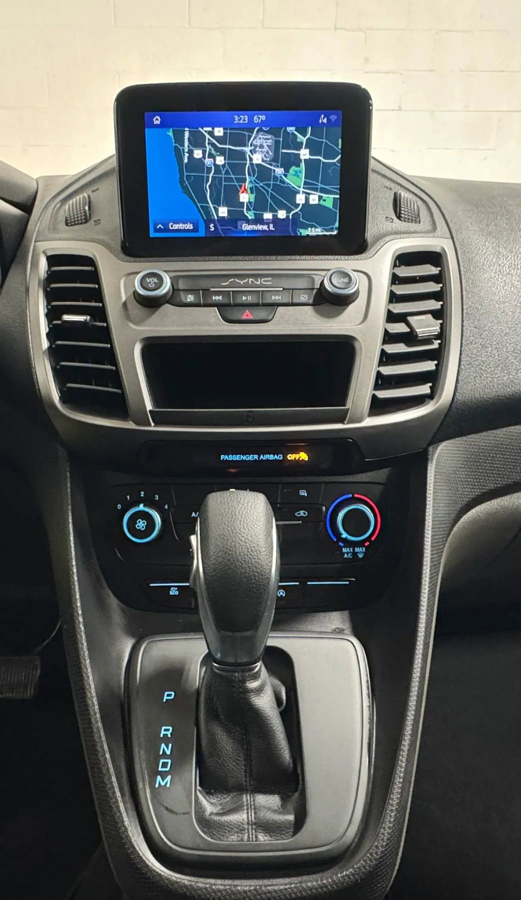 Used 2019 Ford Transit Connect XLT image 16