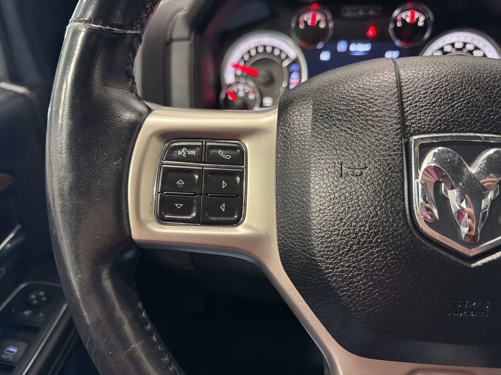 Used 2017 RAM 1500 Laramie w/ Convenience Group AWD/4WD image 12