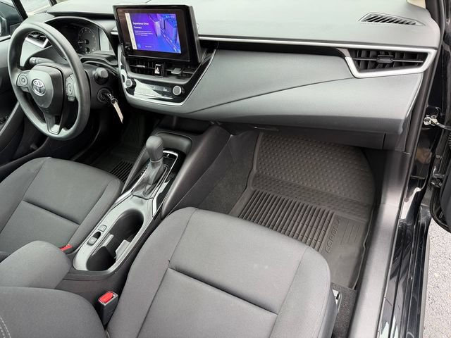 Certified 2025 Toyota Corolla LE FWD image 19