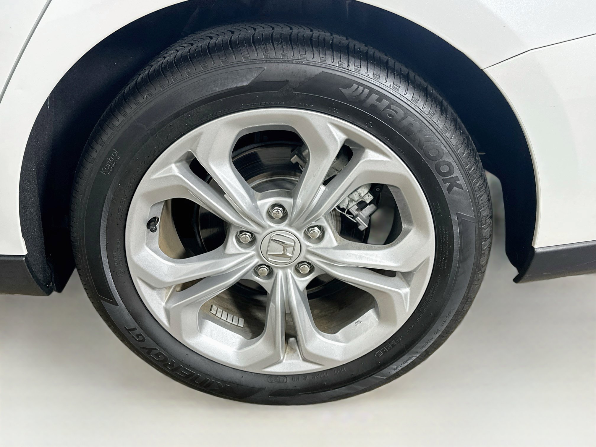 Used 2024 Honda Accord LX image 11