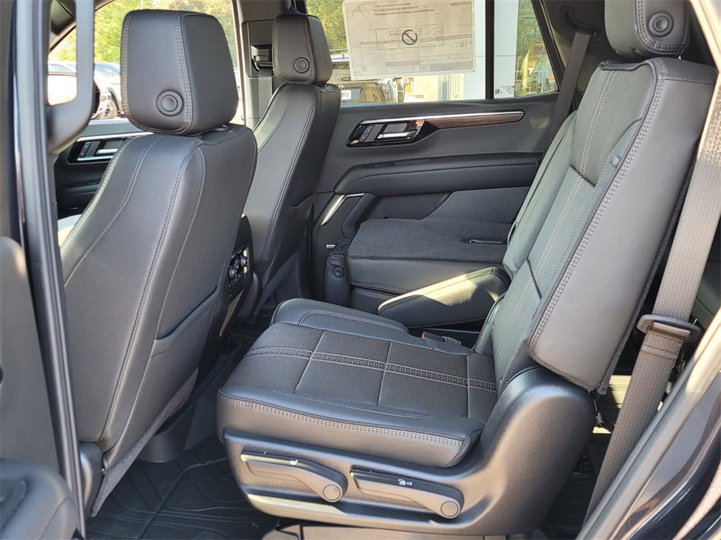 New 2025 Chevrolet Tahoe High Country image 4