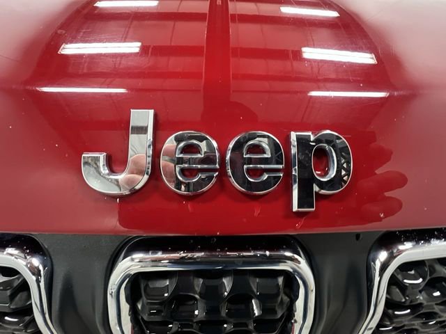 Used 2024 Jeep Compass Latitude image 29