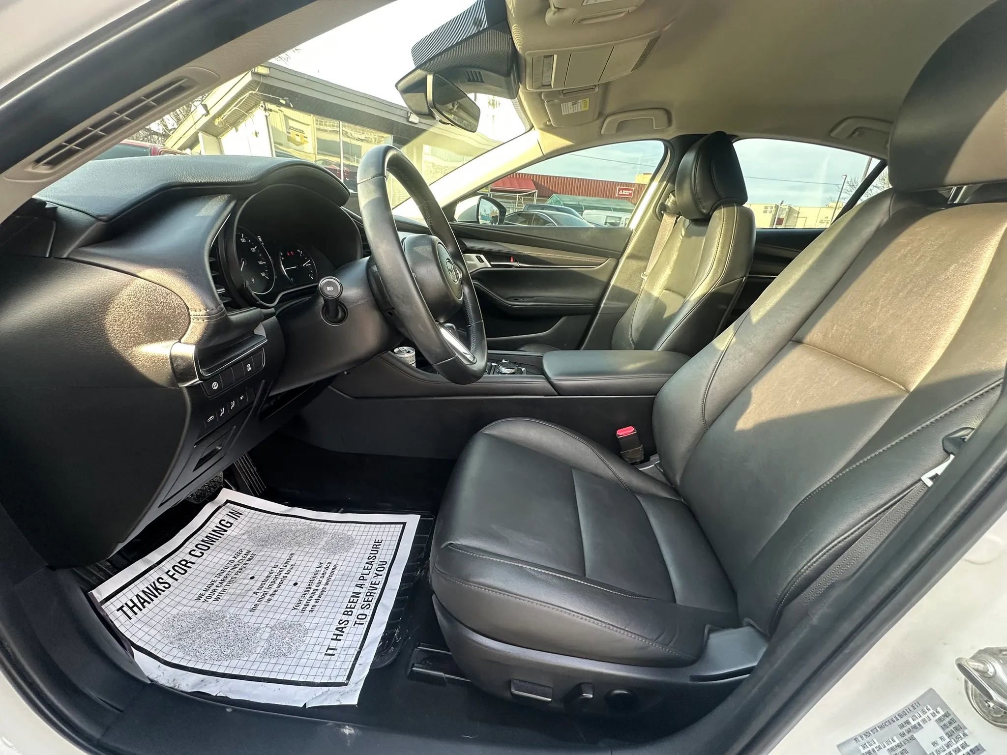 Used 2019 MAZDA MAZDA3 Sedan w/ Preferred Package FWD image 9