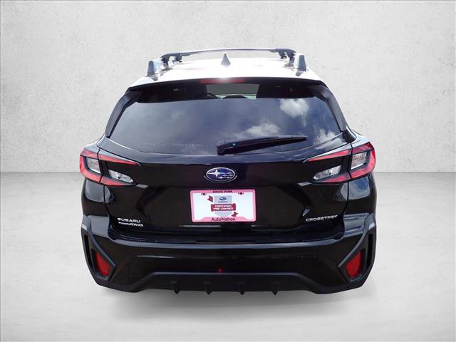 Used 2025 Subaru Crosstrek 2.5i Limited AWD/4WD image 3