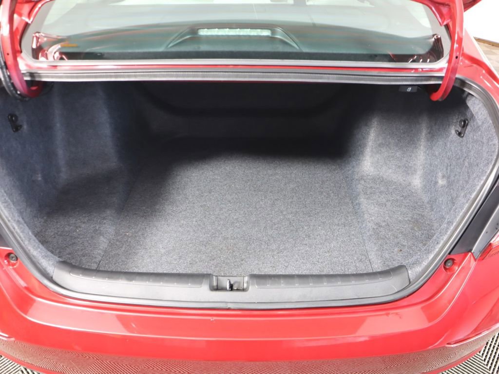 Used 2022 Honda Accord LX image 31