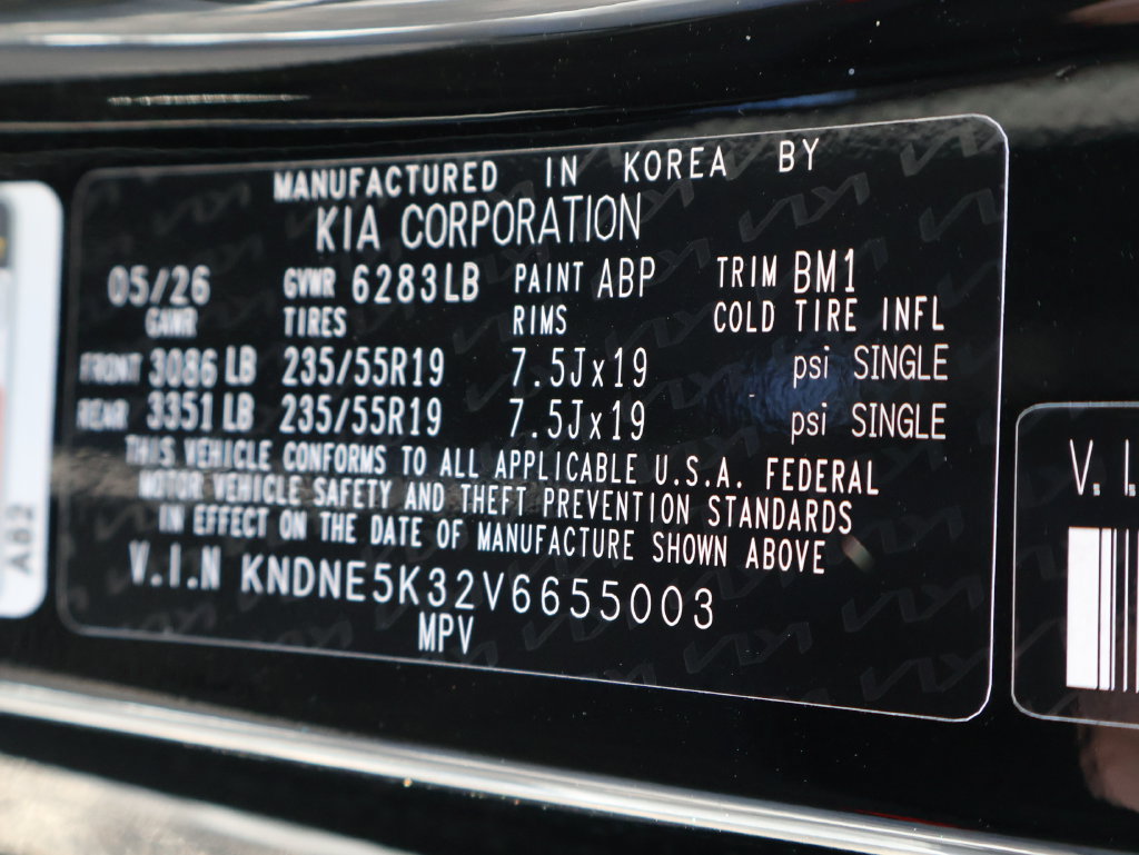 New 2027 Kia Carnival SX FWD image 35
