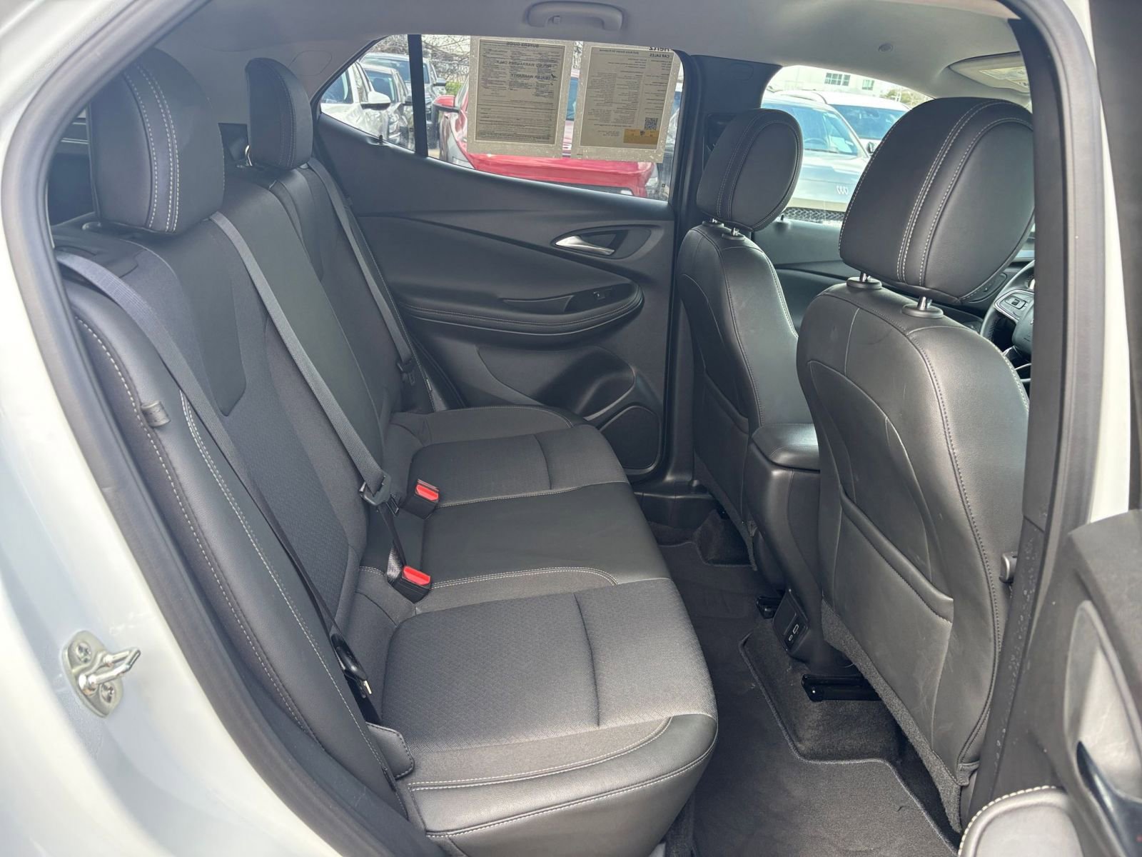 Used 2025 Buick Encore GX Preferred FWD image 24