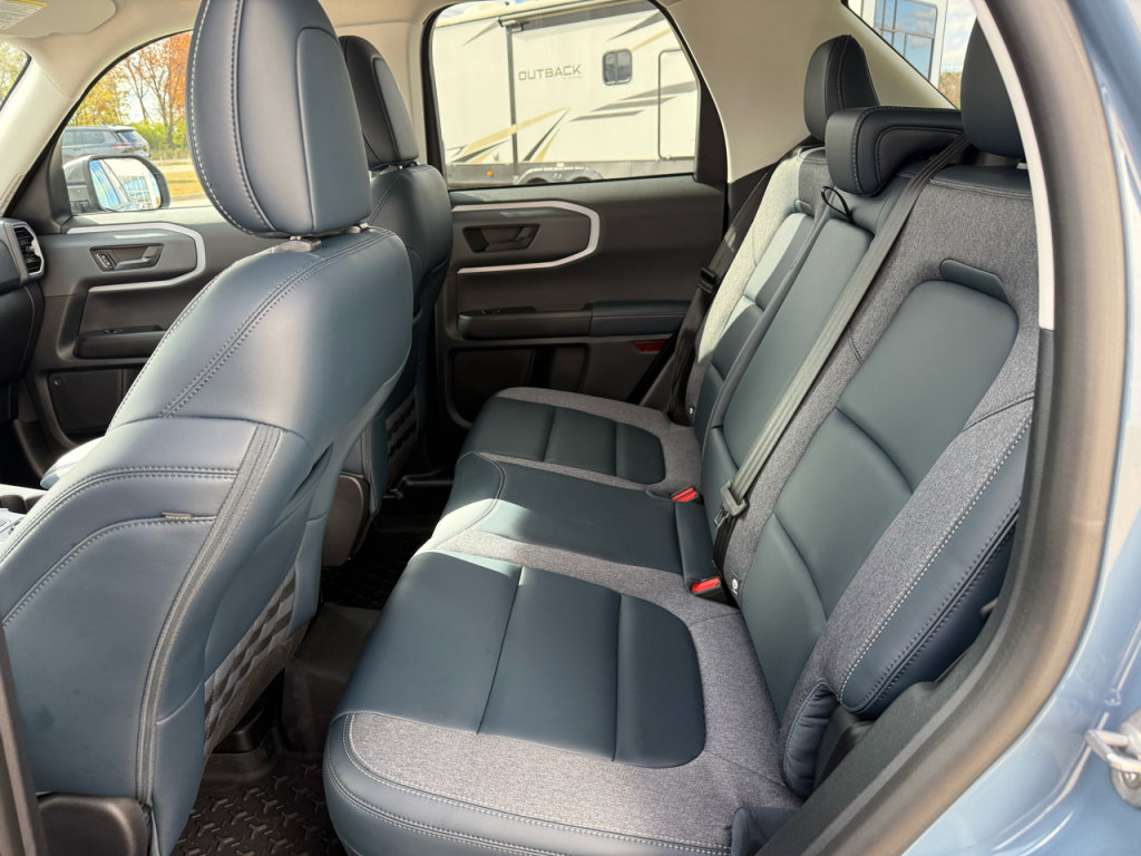 Used 2024 Ford Bronco Sport Outer Banks image 16