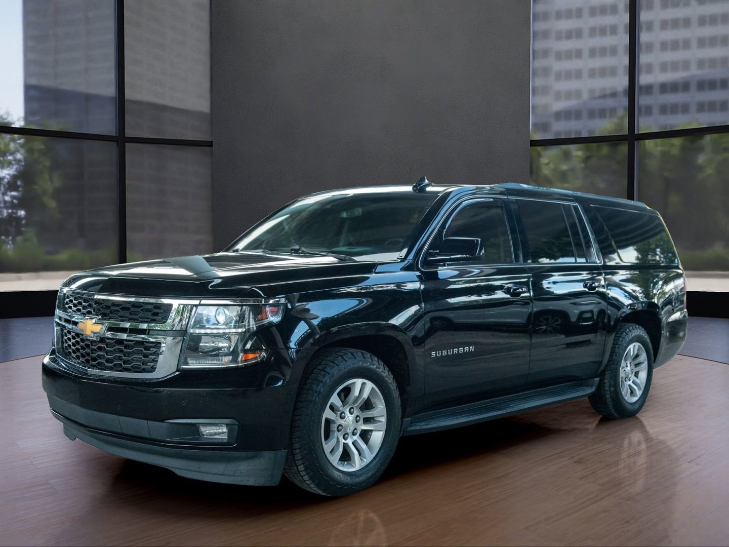 Used 2018 Chevrolet Suburban LT