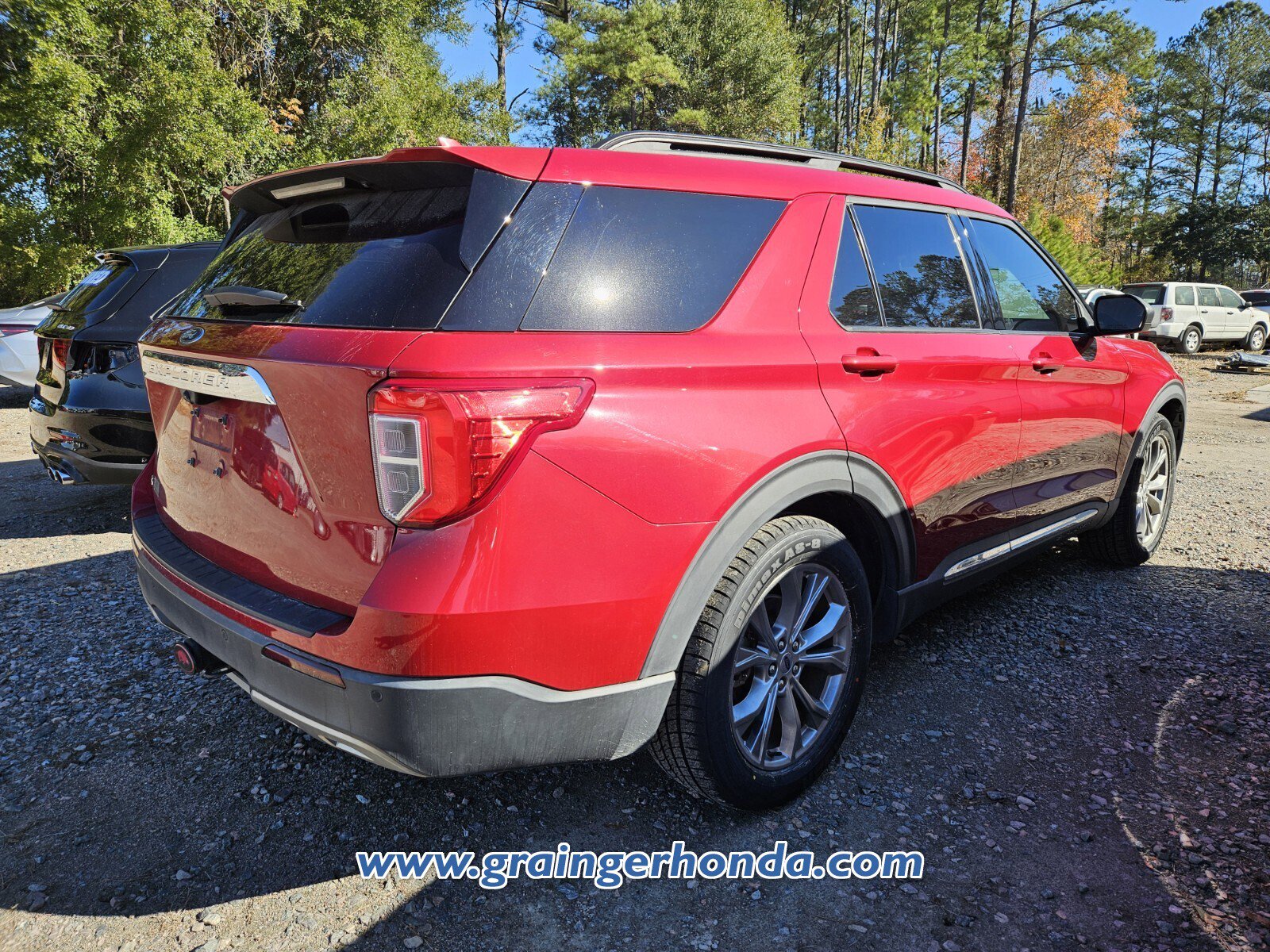 Used 2020 Ford Explorer XLT w/ Equipment Group 202A image 6