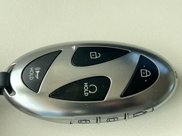 Used 2025 Hyundai Santa Fe Calligraphy AWD/4WD image 21