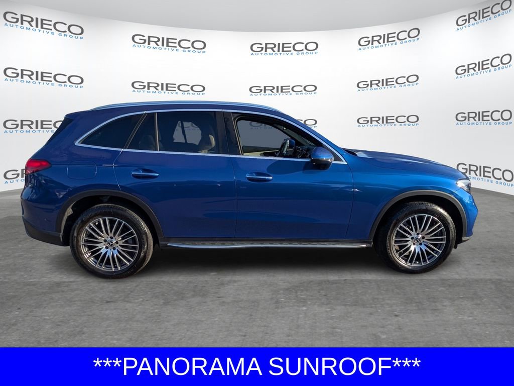 Used 2025 Mercedes-Benz GLC 300 image 8