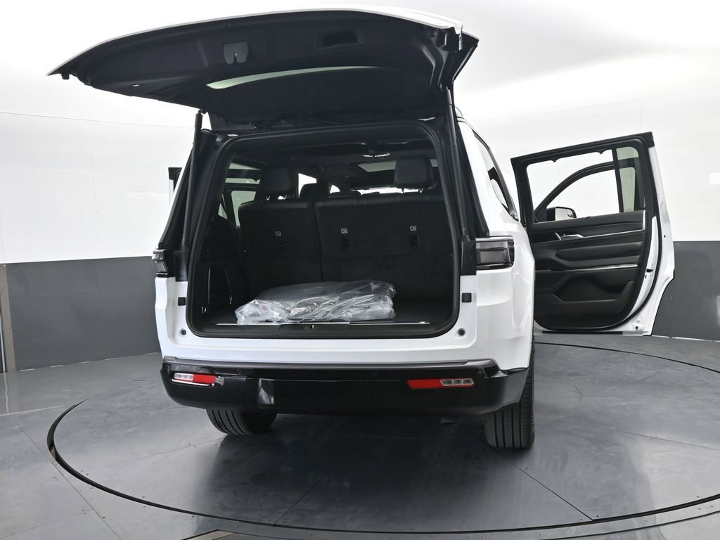 New 2026 Jeep Grand Wagoneer Summit image 76