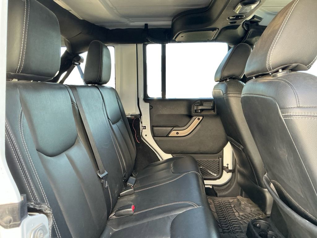 Used 2017 Jeep Wrangler Unlimited Rubicon image 19