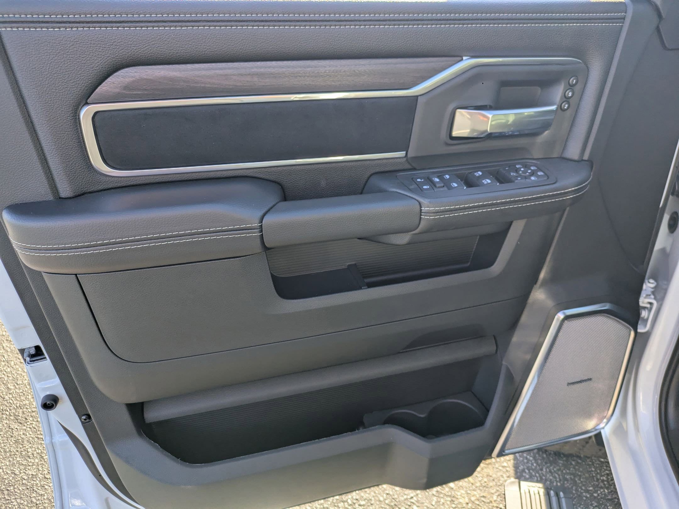 New 2026 RAM 2500 Laramie image 10