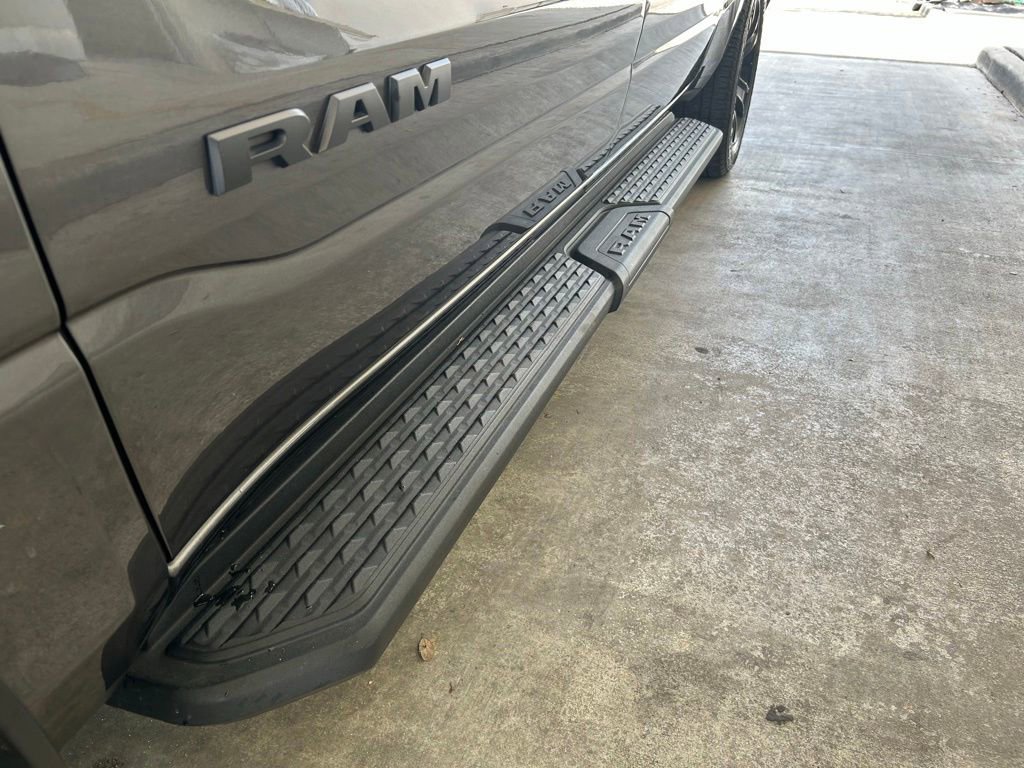 Used 2023 RAM 1500 Big Horn RWD image 14
