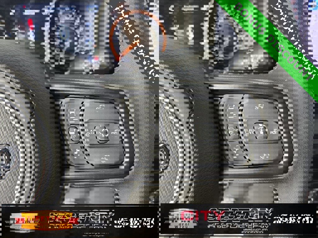 New 2025 Jeep Gladiator Mojave image 15