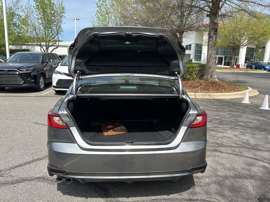 New 2026 Toyota Camry SE FWD image 16