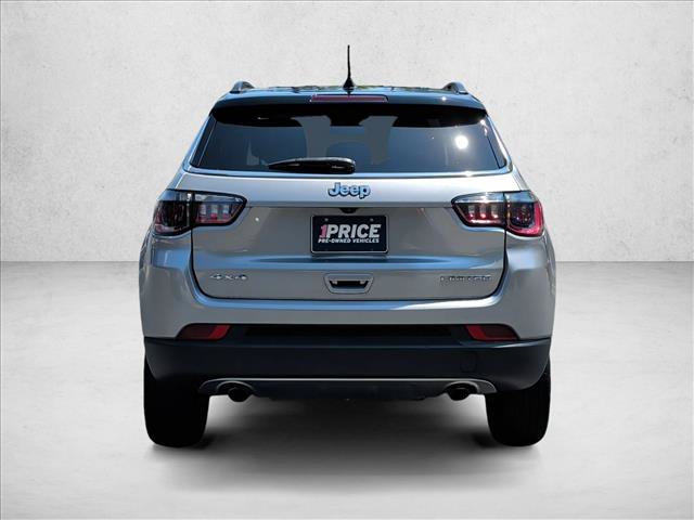 Used 2023 Jeep Compass Limited AWD/4WD image 6