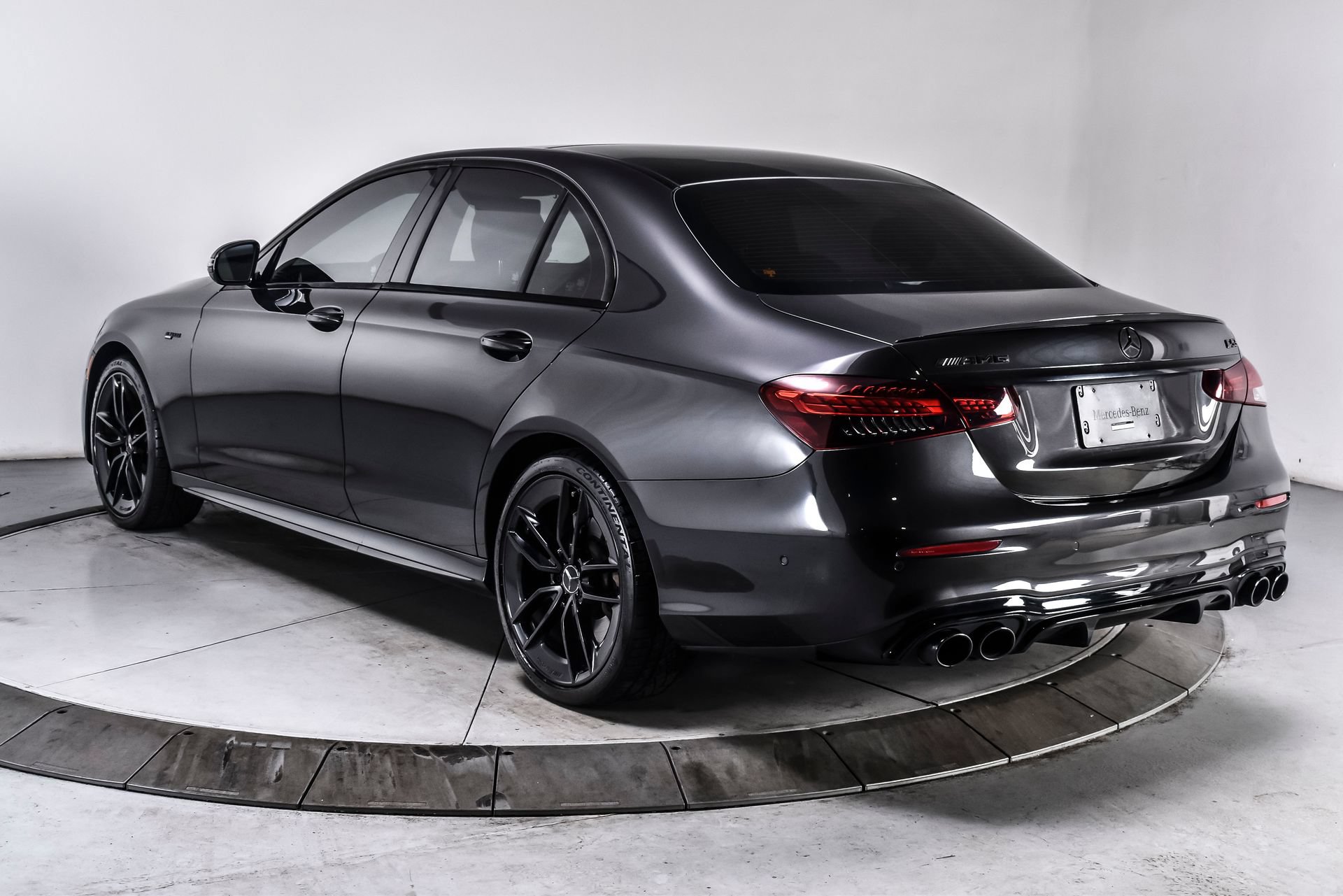 Used 2021 Mercedes-Benz E 53 AMG 4MATIC Sedan image 4