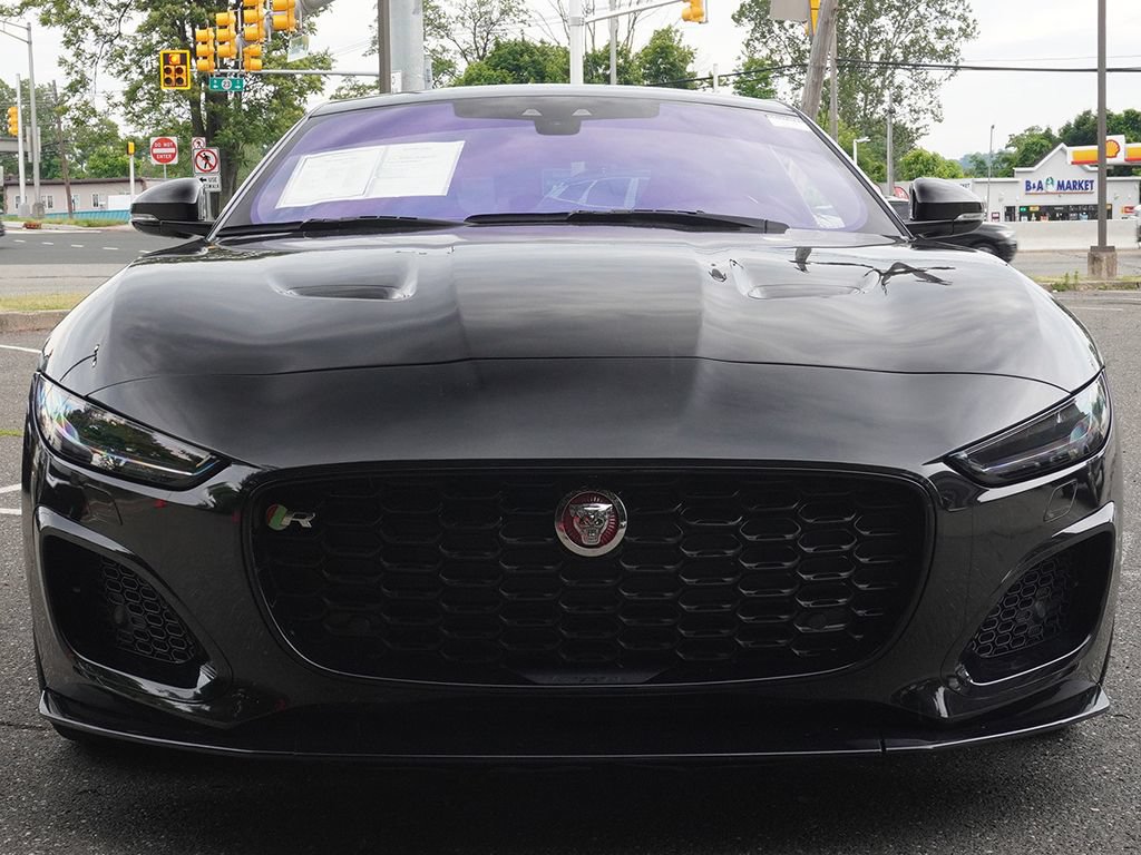 Used 2023 Jaguar F-TYPE R AWD/4WD image 11