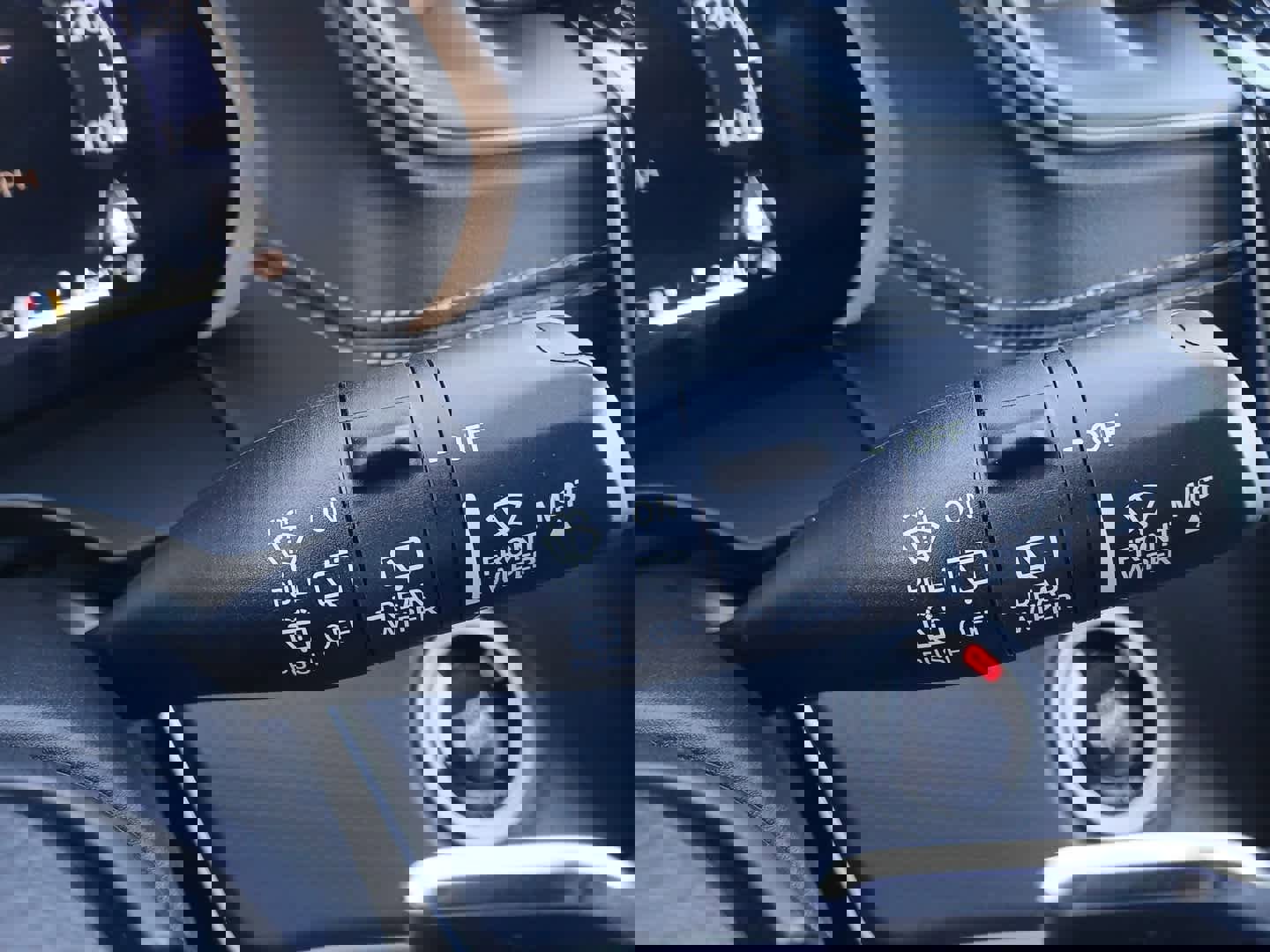 New 2025 Jeep Grand Cherokee L Laredo w/ Luxury Tech Group I image 27