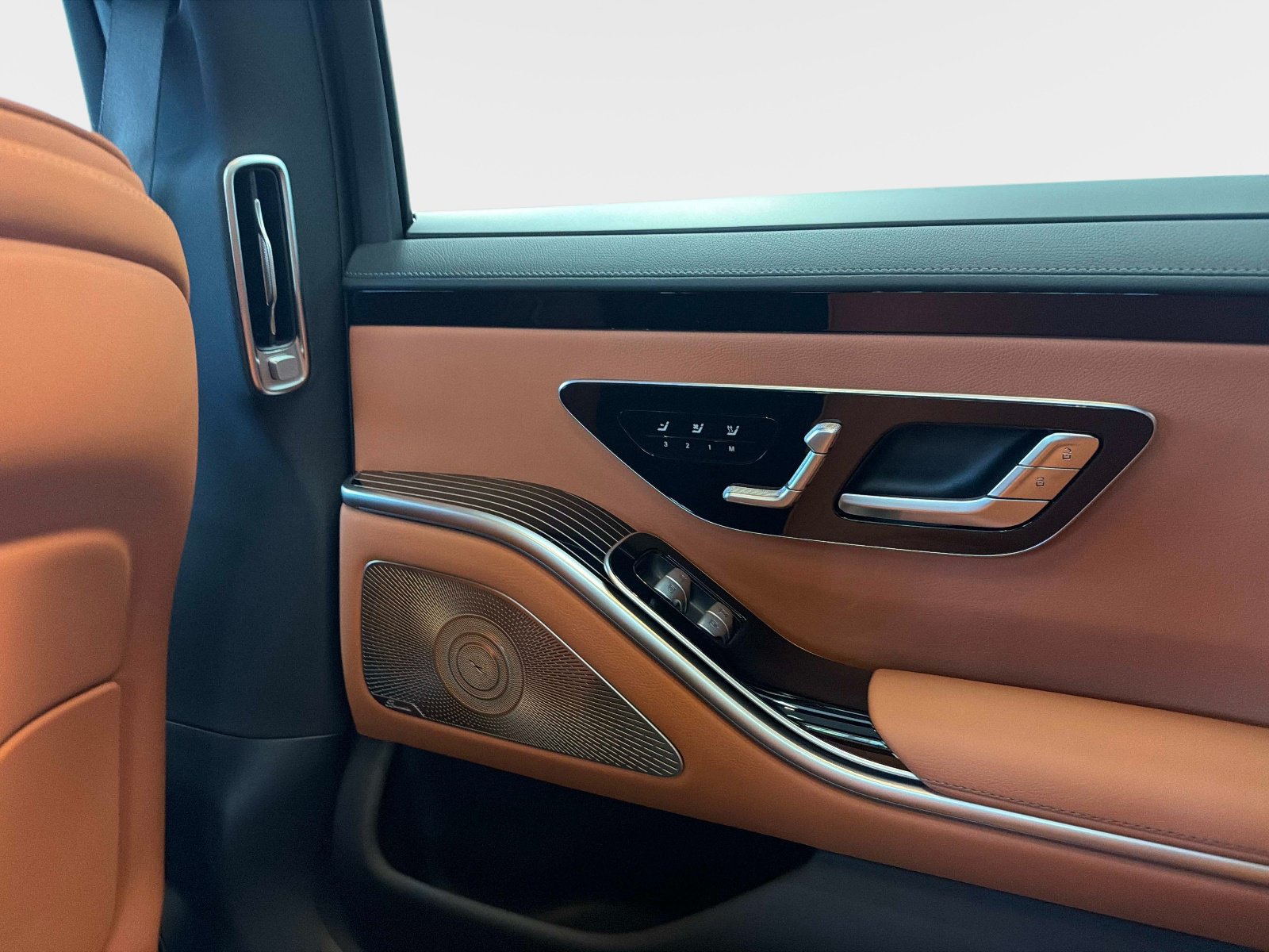 New 2026 Mercedes-Benz S 500 4MATIC image 15