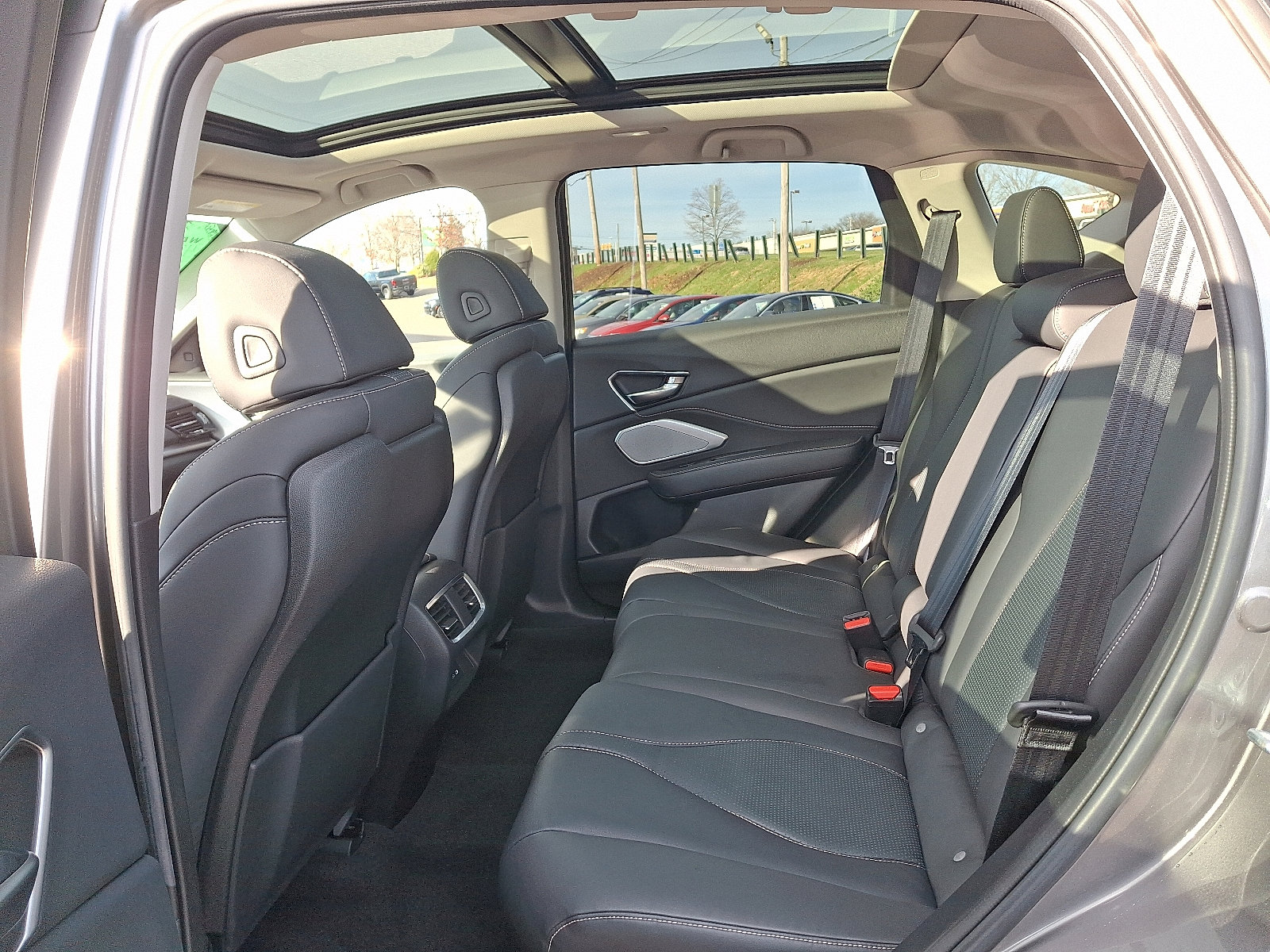 Certified 2023 Acura RDX w/ Technology Package image 10