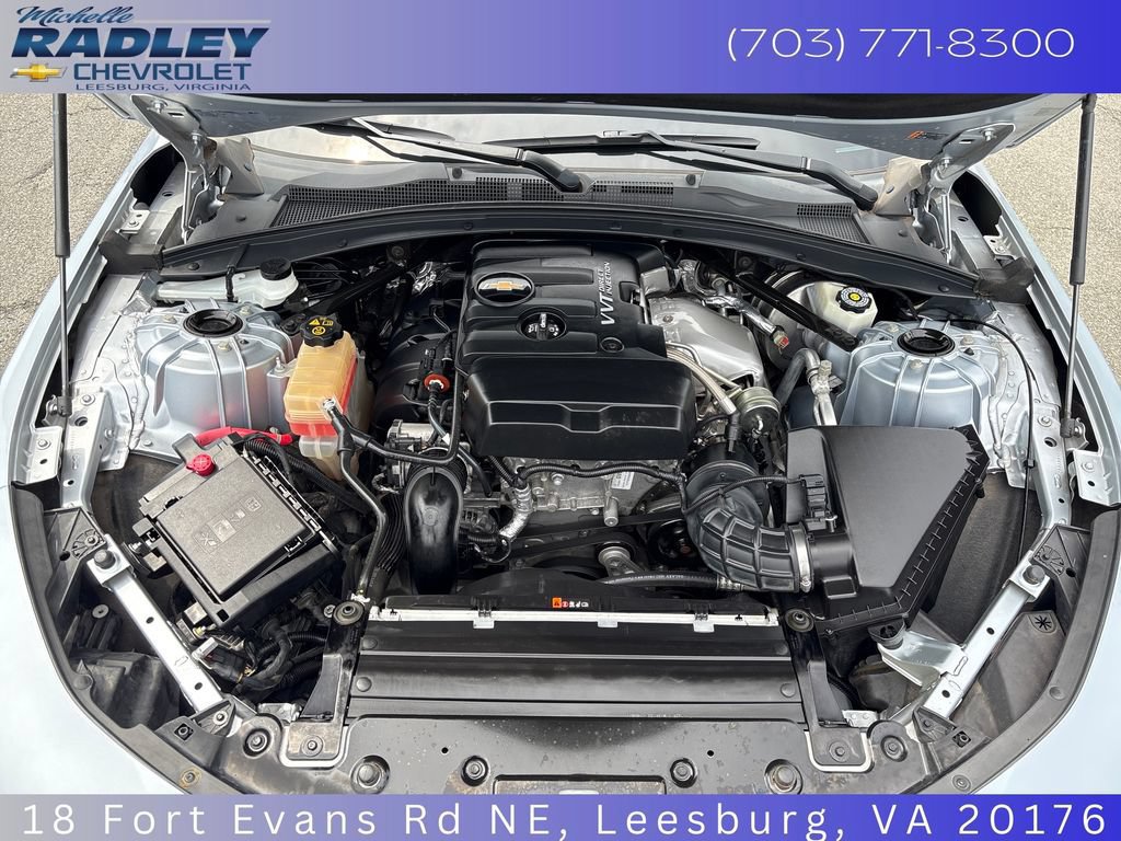 Used 2018 Chevrolet Camaro LT w/ Technology Package RWD image 10
