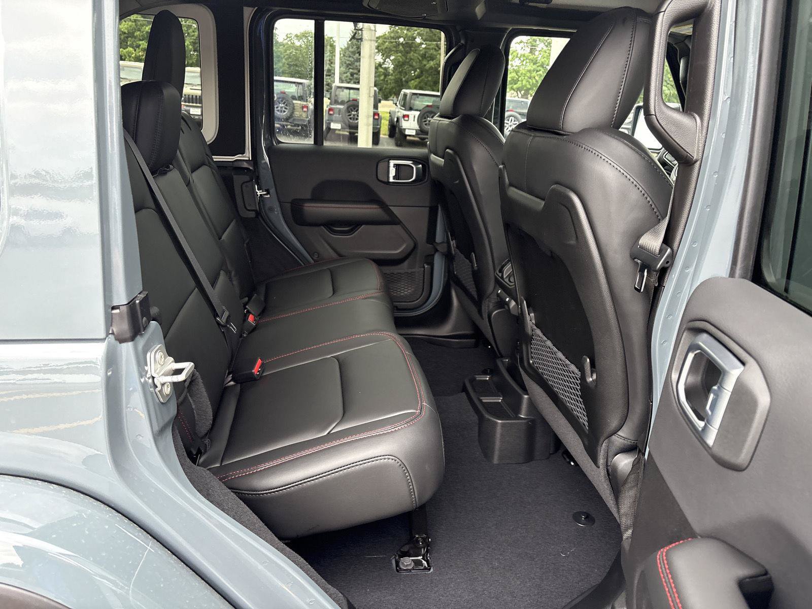 New 2026 Jeep Wrangler Unlimited Rubicon AWD/4WD image 12