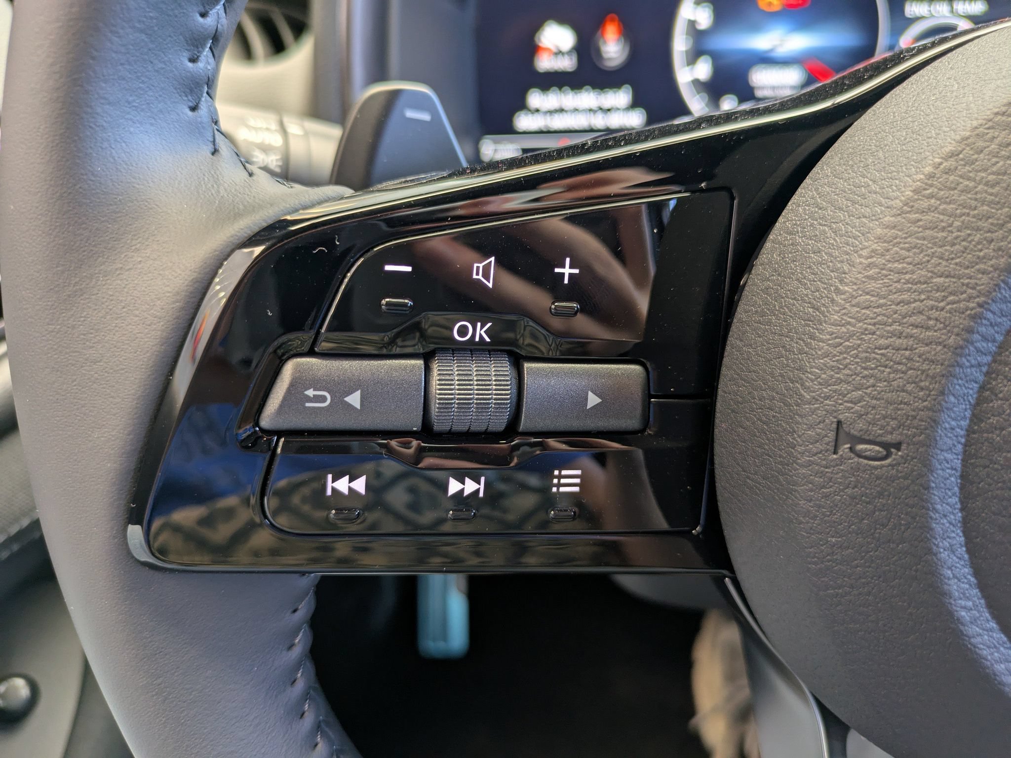 New 2027 Nissan Z Sport RWD image 17