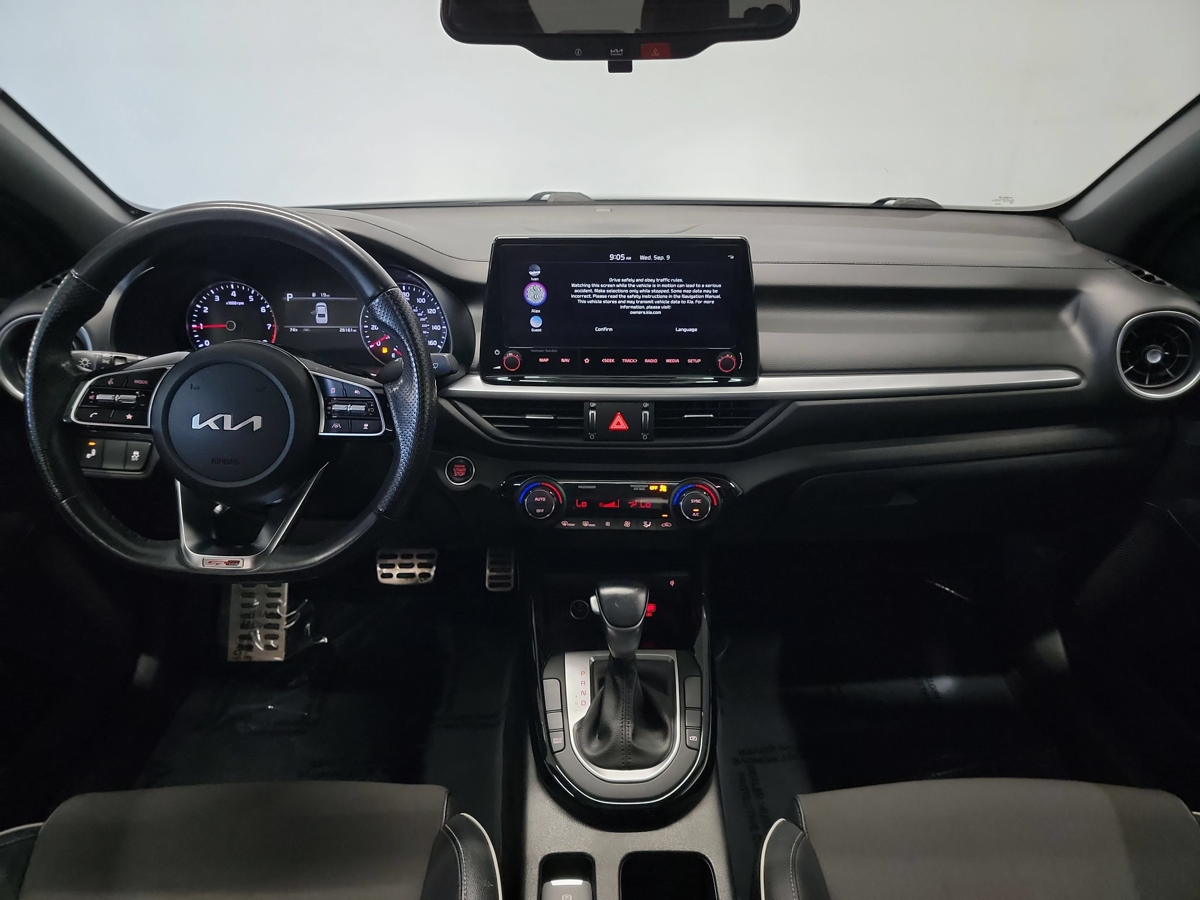 Used 2023 Kia Forte GT-Line w/ GT-Line Premium Package FWD image 12
