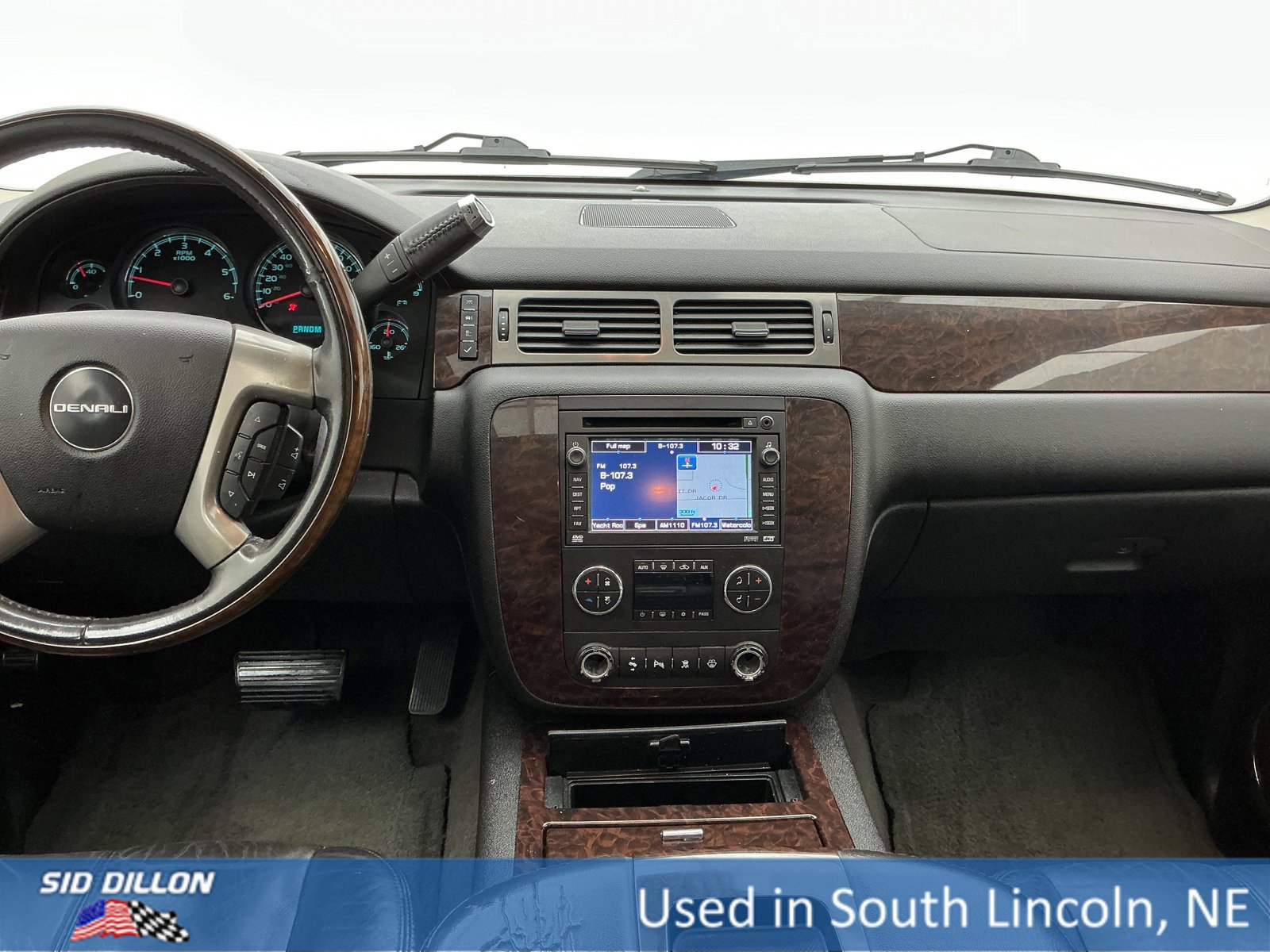 Used 2008 GMC Yukon Denali image 21