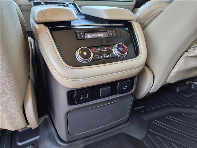 Used 2019 Lincoln Navigator Reserve w/ Cargo Package AWD/4WD image 19