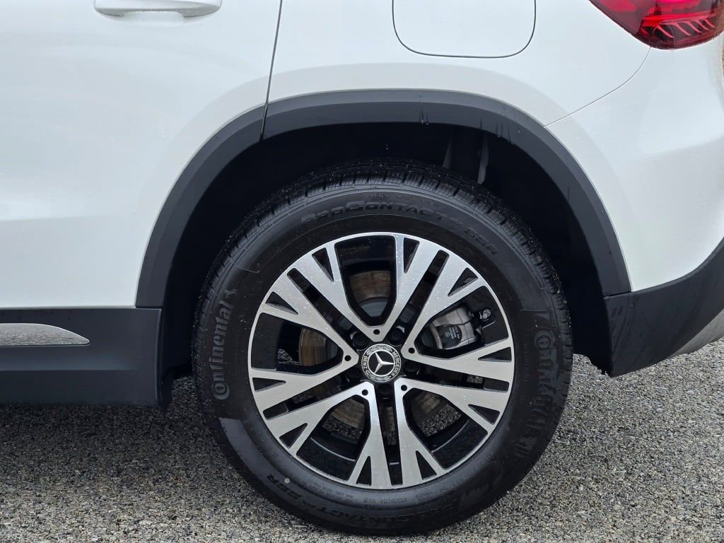 Used 2025 Mercedes-Benz GLA 250 4MATIC image 14