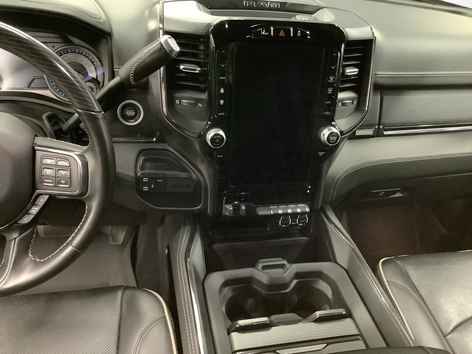 Used 2022 RAM 2500 Limited image 11