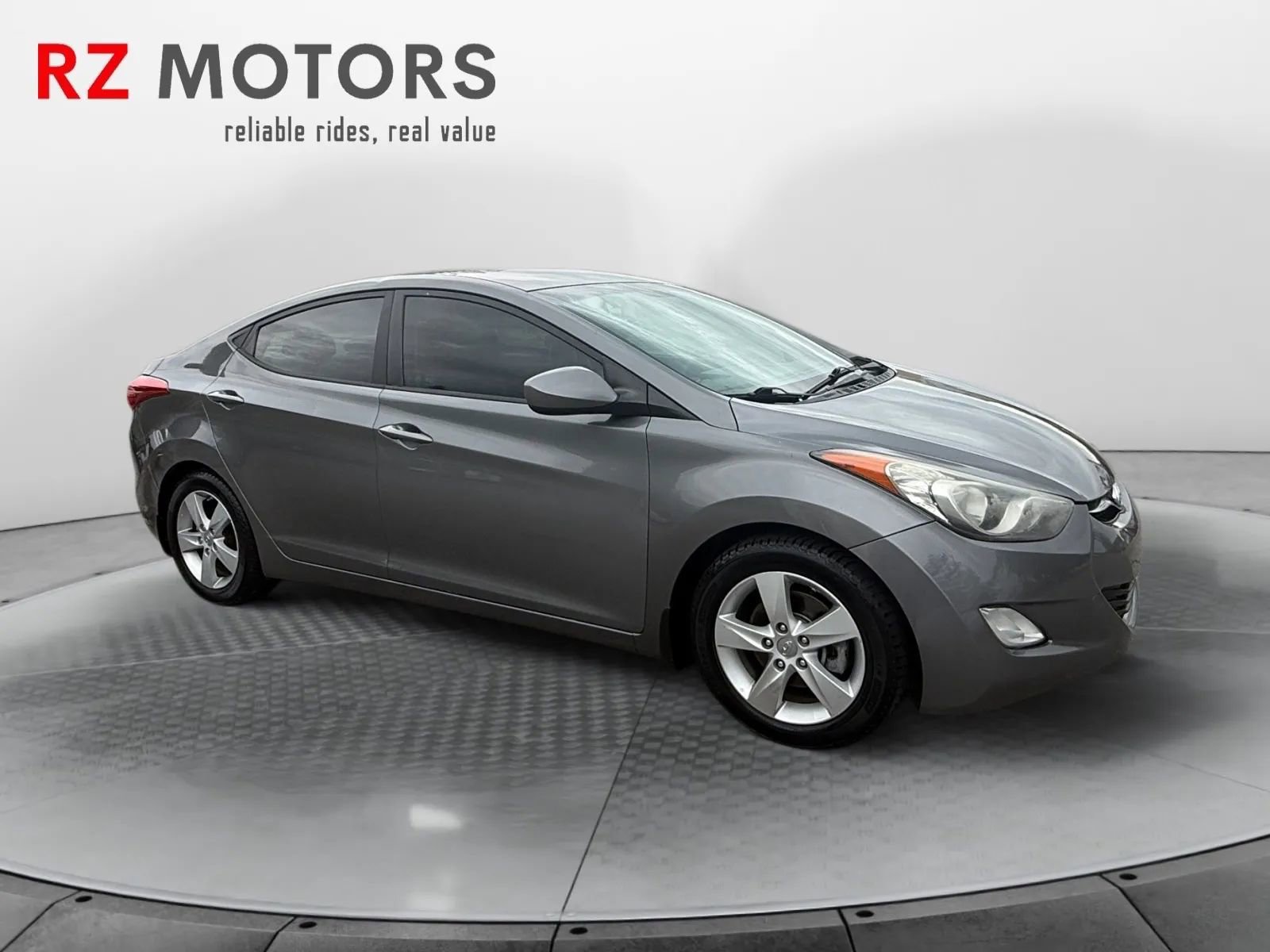 Used 2013 Hyundai Elantra GLS w/ Preferred Pkg FWD image 7