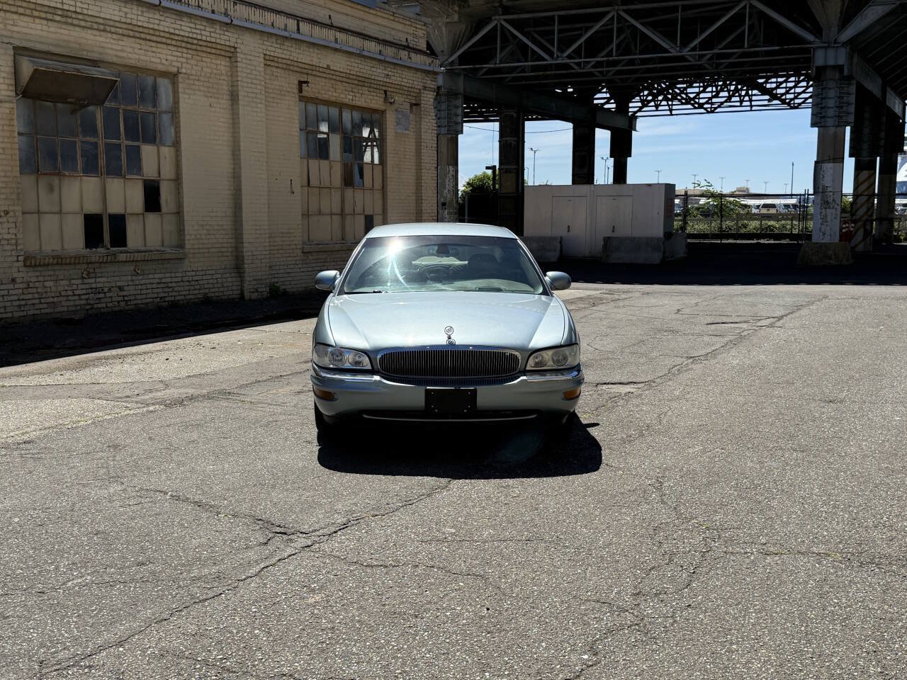 Used 2004 Buick Park Avenue w/ Prestige Feature Package FWD image 15