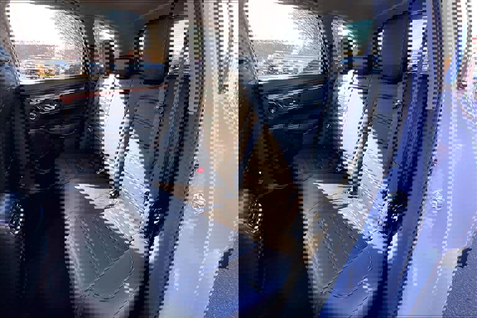 Used 2022 Honda CR-V Touring image 19